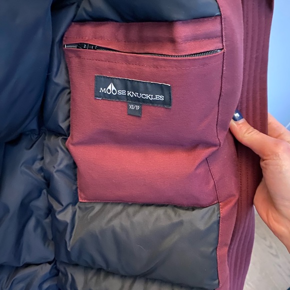 Moose Knuckles Burgundy Parka - Picture 5 of 10